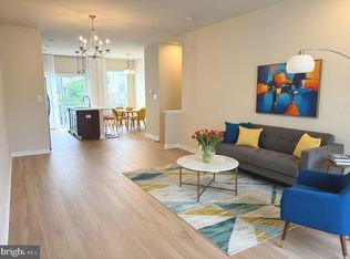 13263 Orsay St #607, Clarksburg, MD 20871