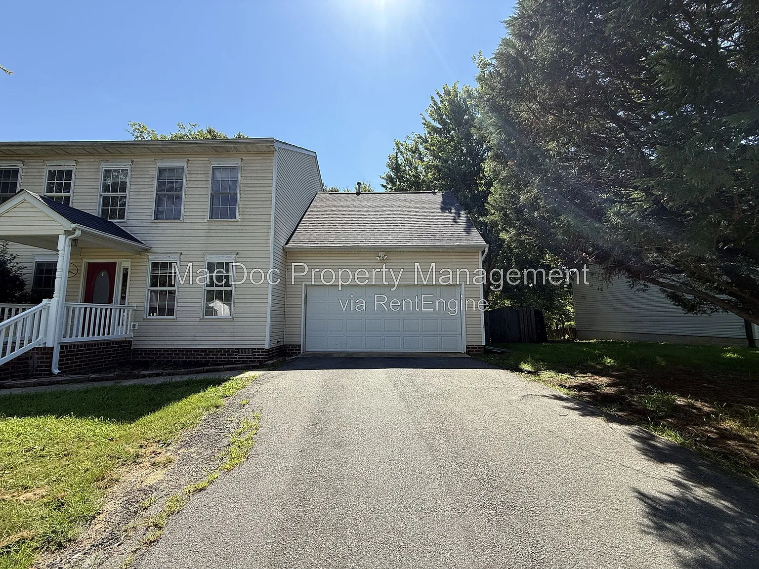 5 bed, 2.5 bath, 1996 sqft, $2,795 — Photo 3