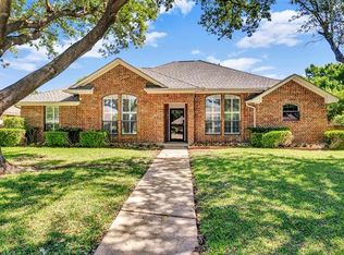 4924 Willow Ridge Dr, Mesquite, TX 75150