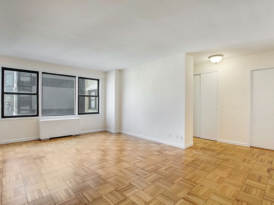 2nd image of 355 E 72nd St APT 5A