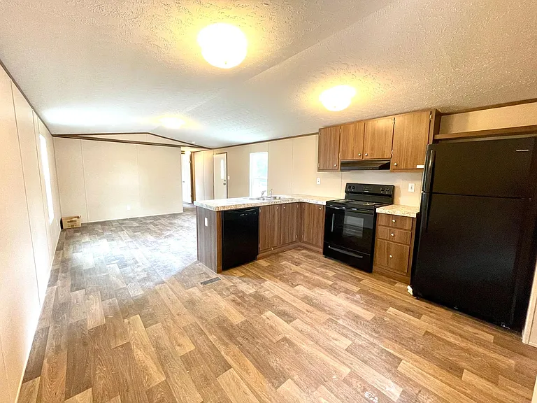 459 Clay Rdg — Photo 9