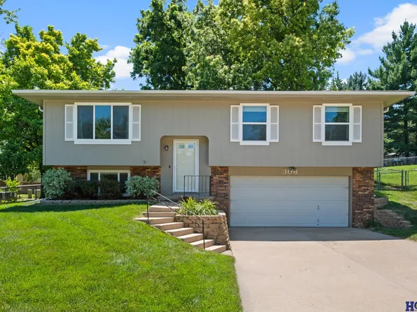 306 N 154th St, Omaha, NE 68154