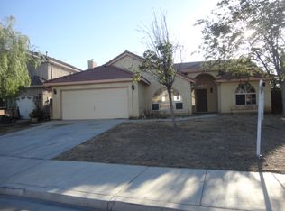 309 Park Warren Dr, Los Banos, CA 93635