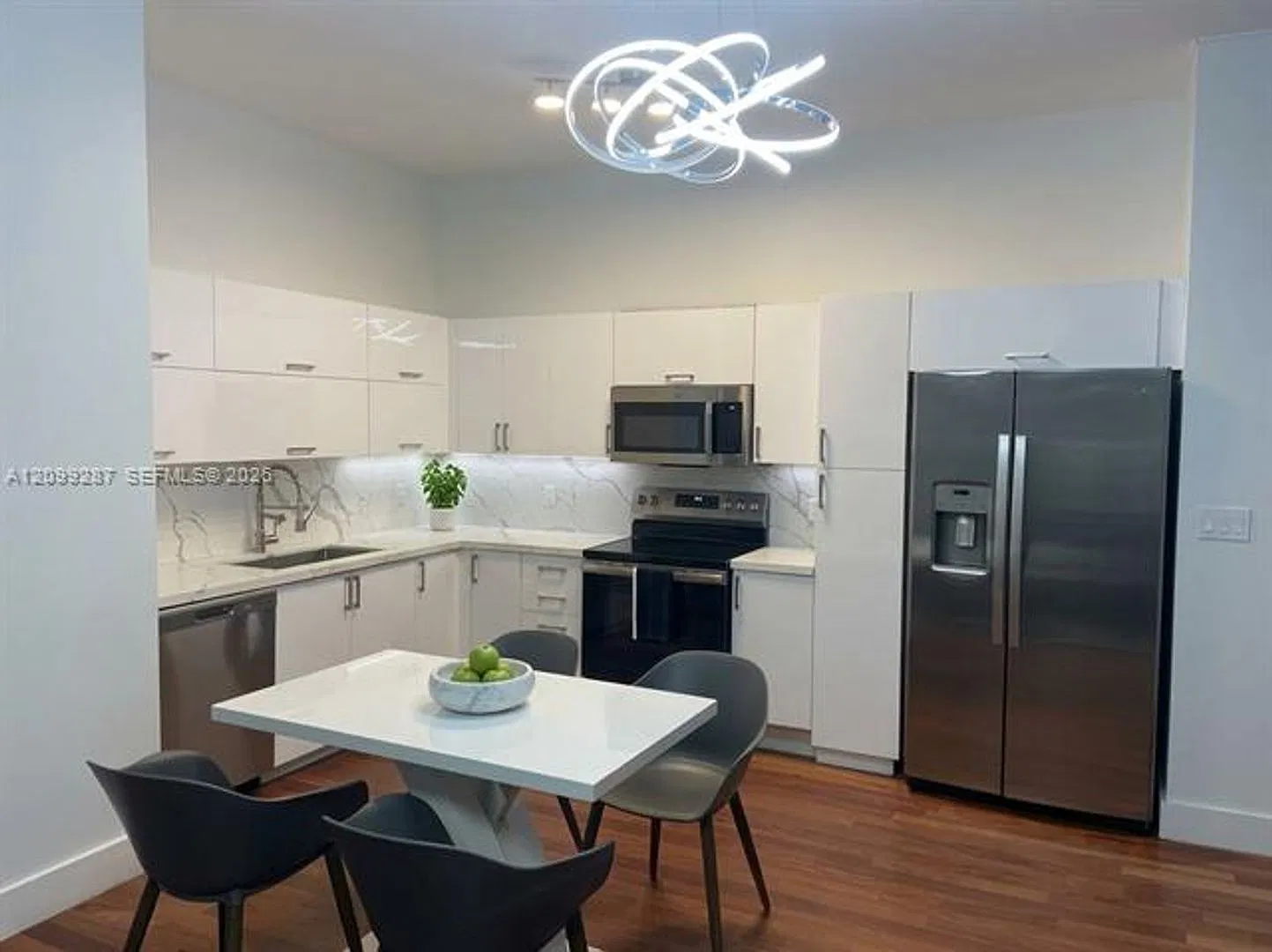 234 NE 3rd St cu-2202, Miami, FL 33132 — Photo 1