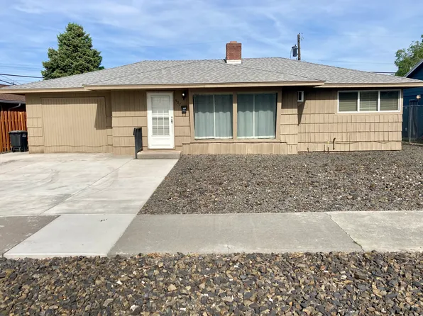 507 Canterbury Ln, Moses Lake, WA 98837