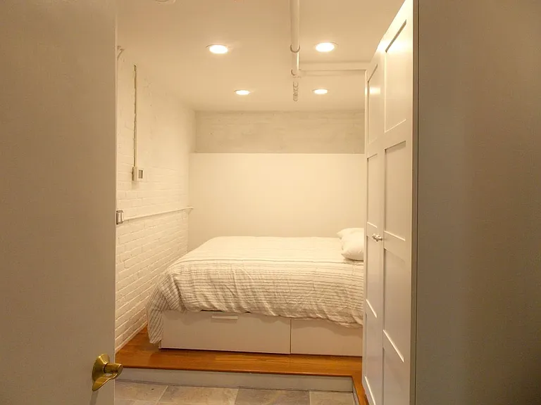 45 Nash St #20 — Photo 5