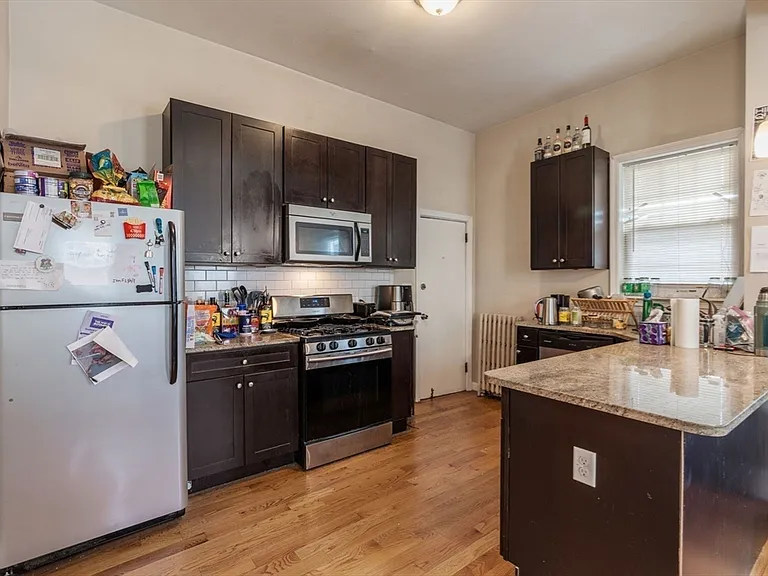 50-52 Shepard St #2 — Photo 5