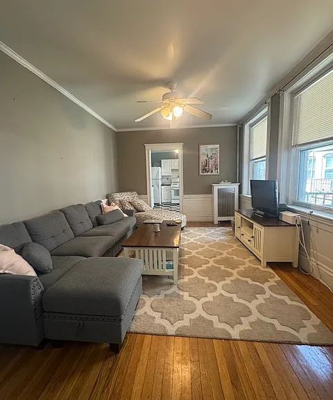 30 Chiswick Rd #2 — Photo 4