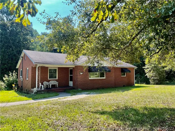 541 Doll House Rd, Sanford, NC 27332