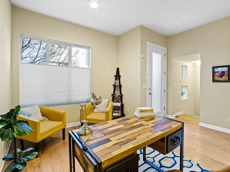 6779 Raritan Dr — Photo 27
