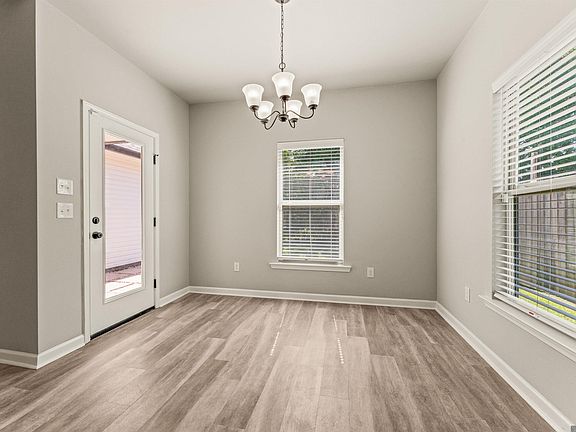 5th image of 18114 Terraceside Dr