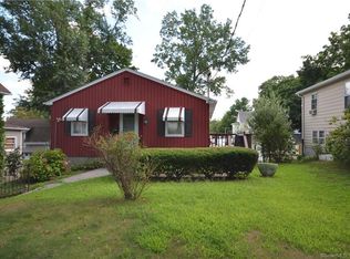 25 Wheeler Ter, Stratford, CT 06614
