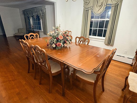 2nd image of 4428 Hunt Rd