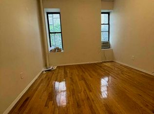 60 W 10th St #D1, New York, NY 10011