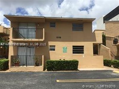 1235 NW 6th St APT 5, Miami, FL, 33125