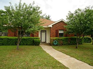 3907 Arizona St, Sachse, TX 75048