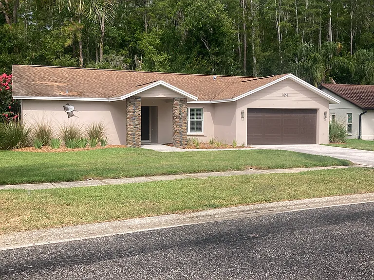 3214 Glenridge Dr — Photo 1