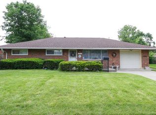 1664 Lanbury Dr, Dayton, OH 45439