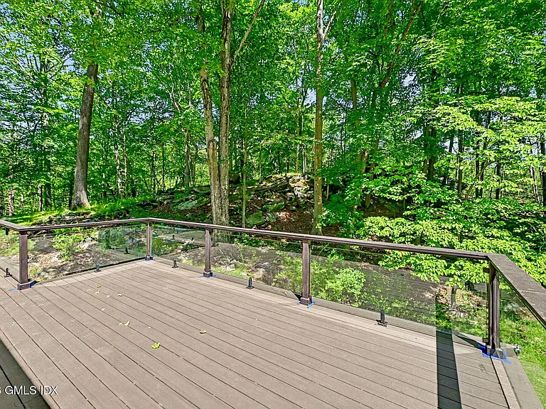 424 Cognewaugh Rd — Photo 7