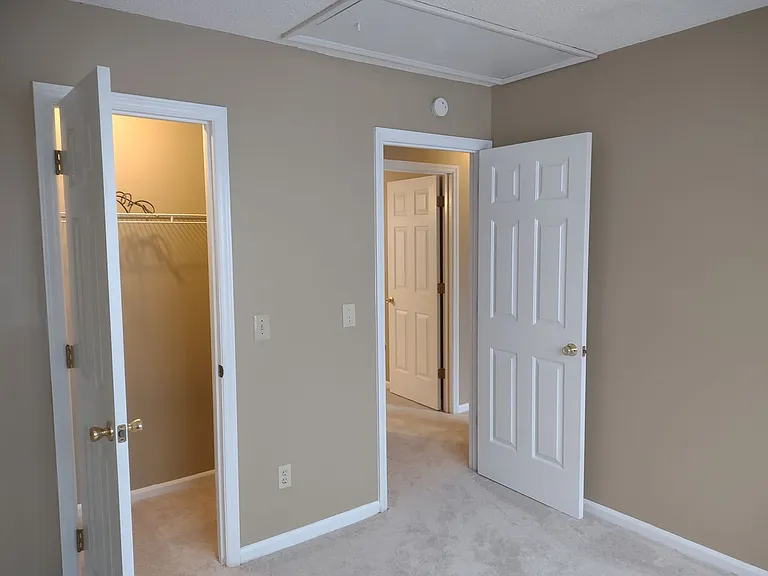 202 Hookston Way — Photo 19