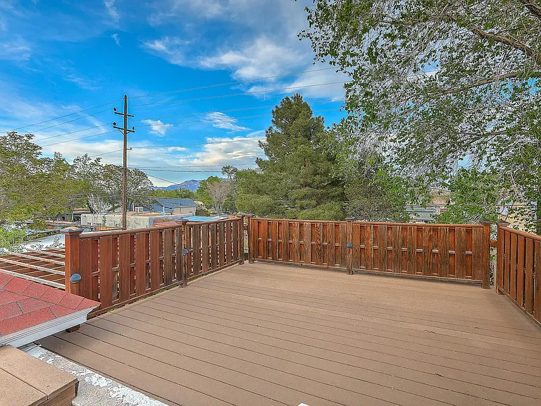 1010 Forrester St NW — Photo 24