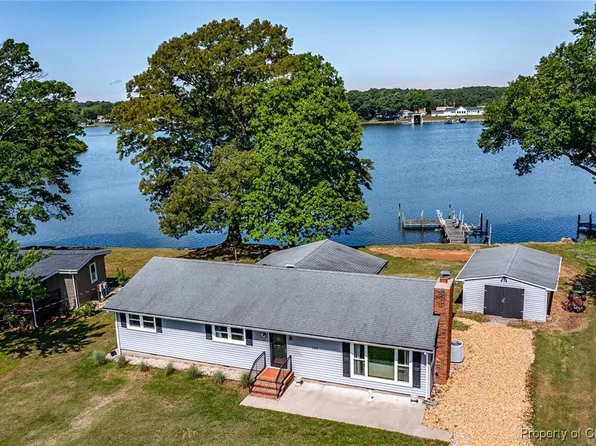 742 Sweet Hall Dr, Reedville, VA 22539