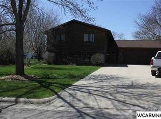 204 Driftwood Ln, Redwood Falls, MN 56283