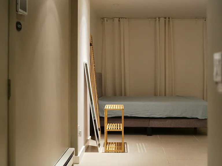 9 Manhattan Pl — Photo 14