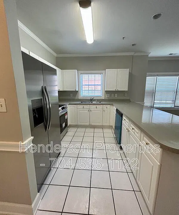 9050 Meadow Vista Rd