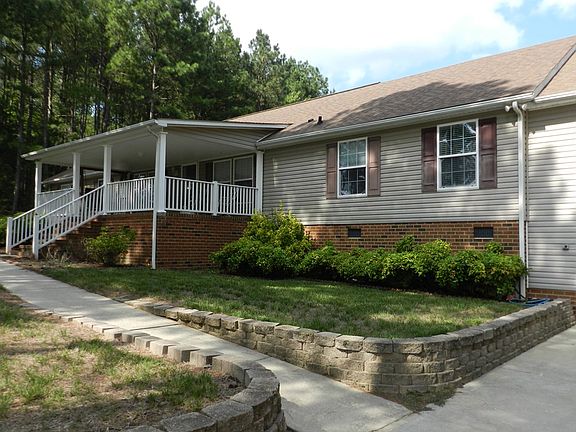 3rd image of 131 Saint Tammany Dr