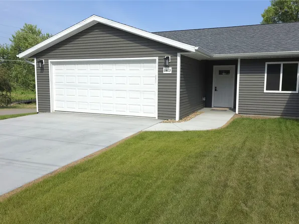 1413 13th Ave, Belle Plaine, IA 52208