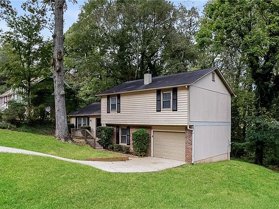 2nd image of 3352 Herrenhut Rd