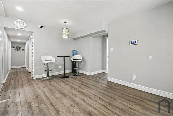 3216 N 16th St — Photo 10
