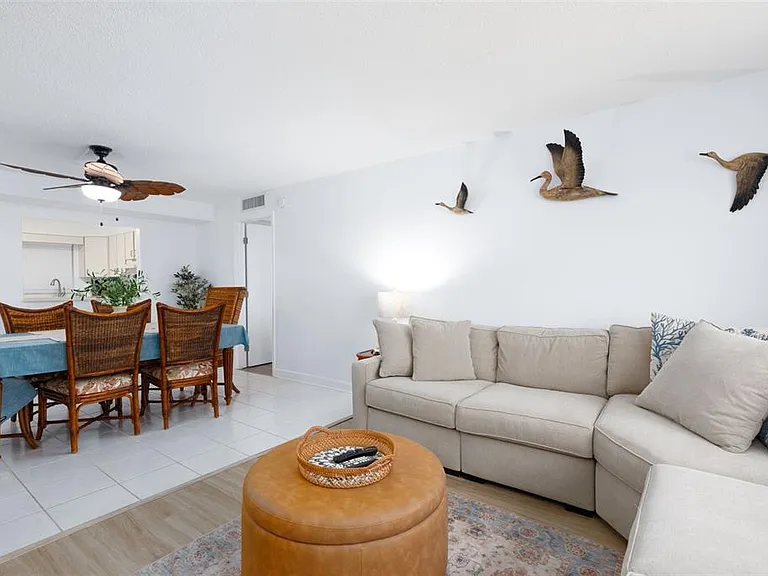 11000 Gulf Blvd #1002 — Photo 4