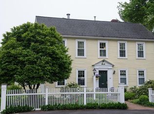 43 Essex St #2, Beverly, MA 01915