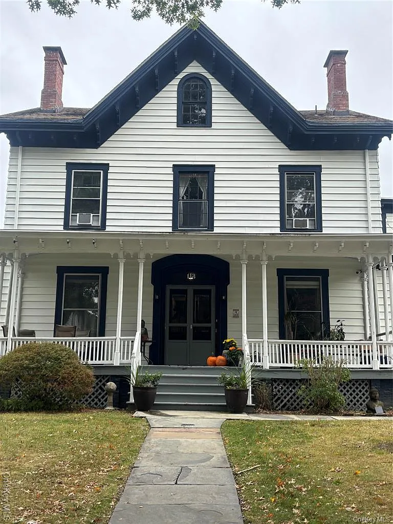 2 bed, 1.0 bath, 1100 sqft, $2,150 — Photo 4
