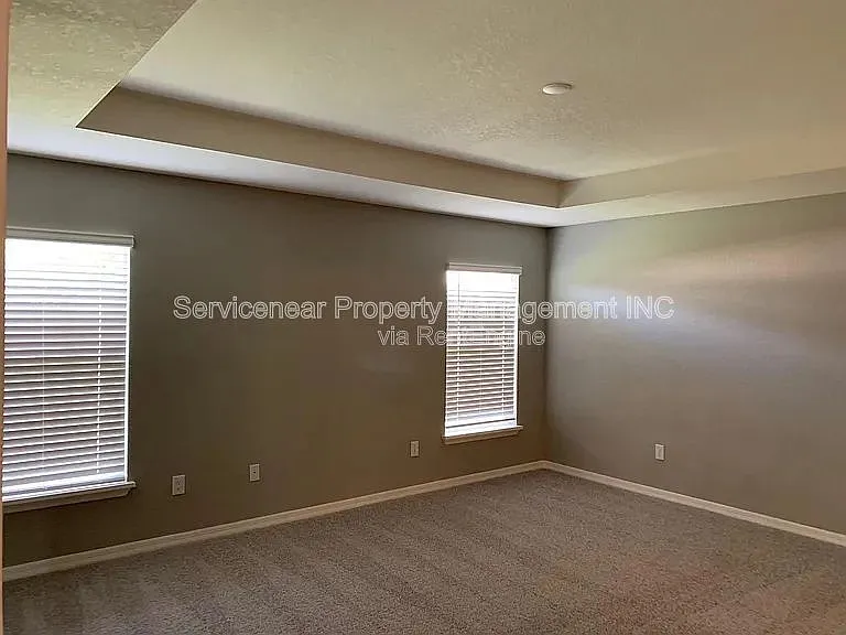 12111 Stone Pine St — Photo 31