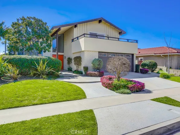 3702 Fenley Dr, Los Alamitos, CA 90720