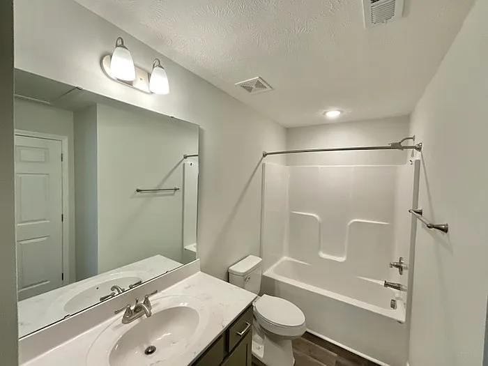 1102 Woodridge Dr #A — Photo 10
