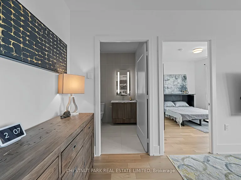585 Bloor St E #4419 — Photo 28