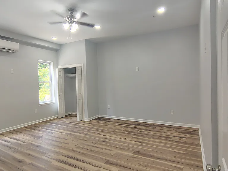 3412 N 19th St #1 — Photo 10