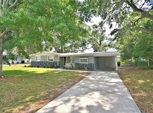 126 Seville Rd, Auburndale, FL 33823