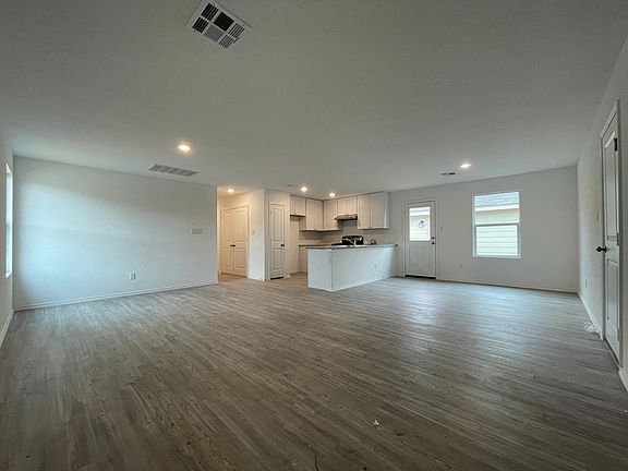 2nd image of 4111 Southton Way