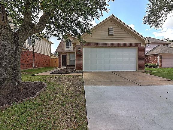 4th image of 12422 Atlaw Dr