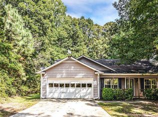 482 Cedar Ridge Dr, Winder, GA 30680