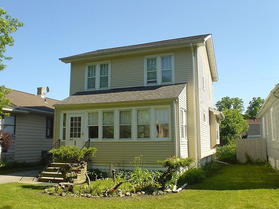 1400 Sq Ft Two Story Home