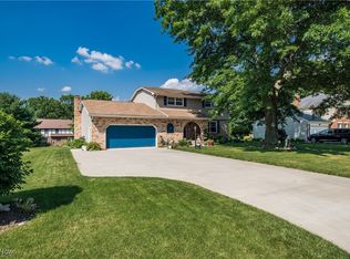 3432 Cornwall Dr NW, Canton, OH 44708