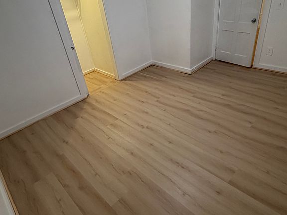 4th image of 108 3rd St Floor 2