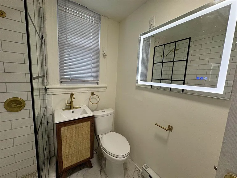 26 Edwards Ct #1 — Photo 6