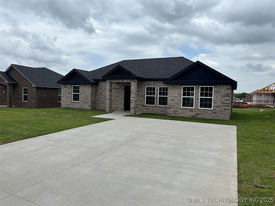 2nd image of 509 Sweet Pea Ln